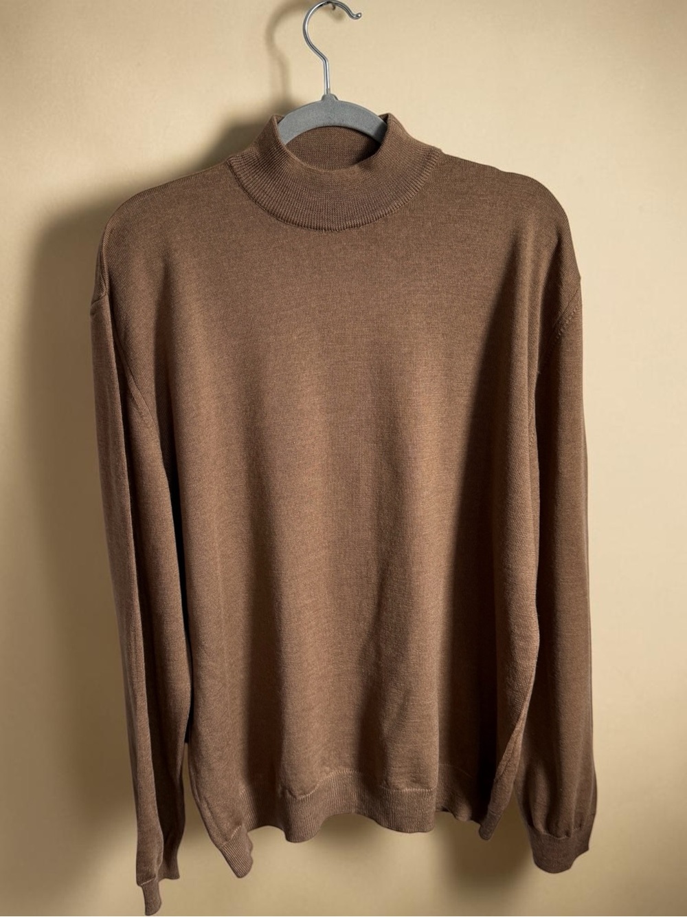 Bachrach Men's 100% Fine merino wool Brown Turtleneck Sweater